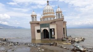 Masjid Apung Palu
